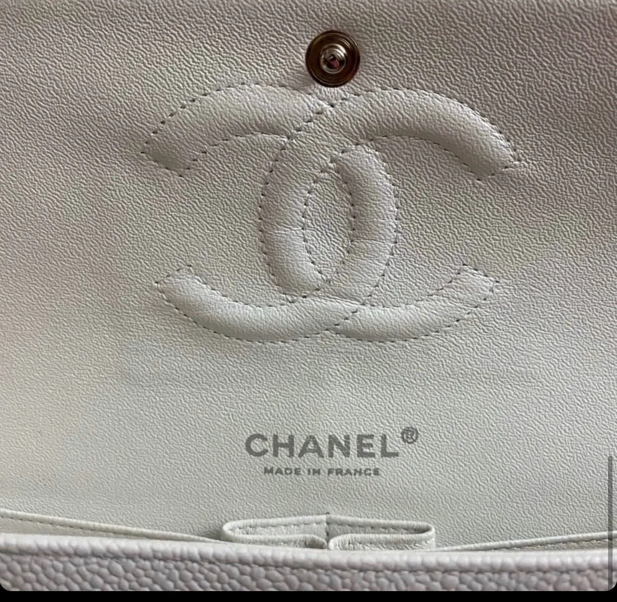 Chanel classic flap