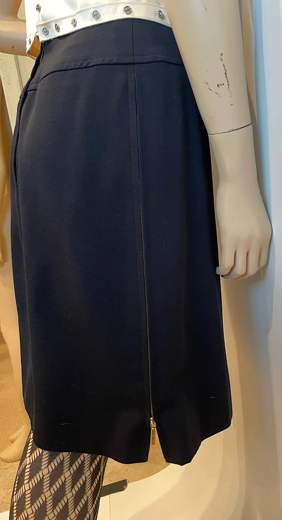 Chanel Vintage 95P, 1995 Spring Dark Navy side zippers Skirt FR 40 US 6