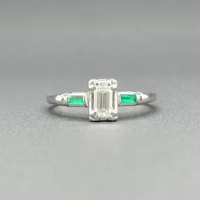 Estate 14K W Gold 0.35ct G/VS1 Diamond & 0.06ctw Emerald Engagement Ring