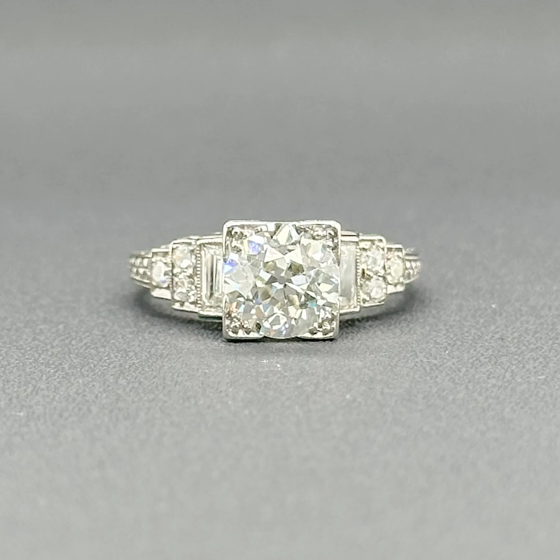 Estate Art Deco Platinum 1.83ctw G-K/VS2-SI2 Diamond Engagement Ring