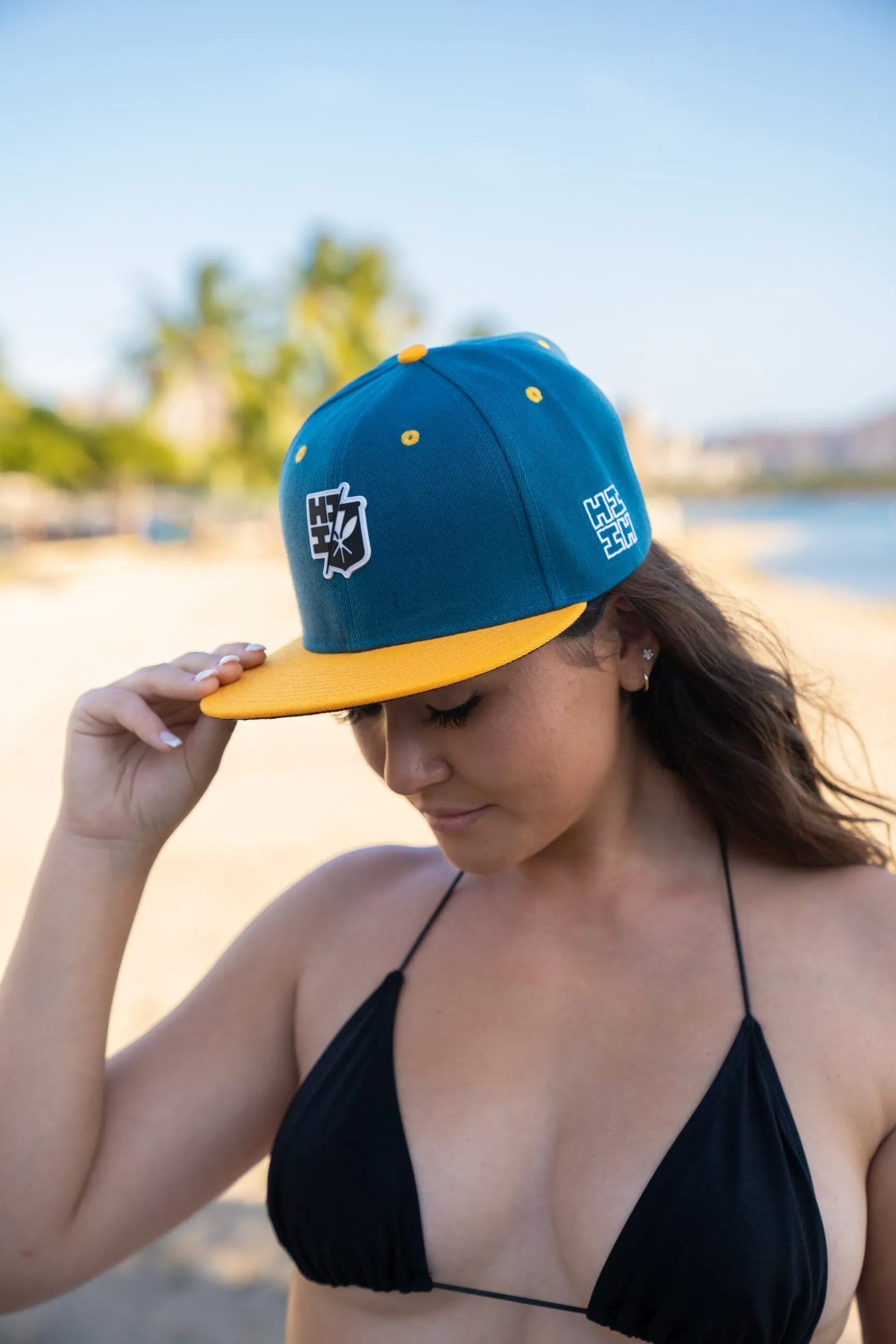 NAVY BLUE & YELLOW SPLIT LOGO HAT