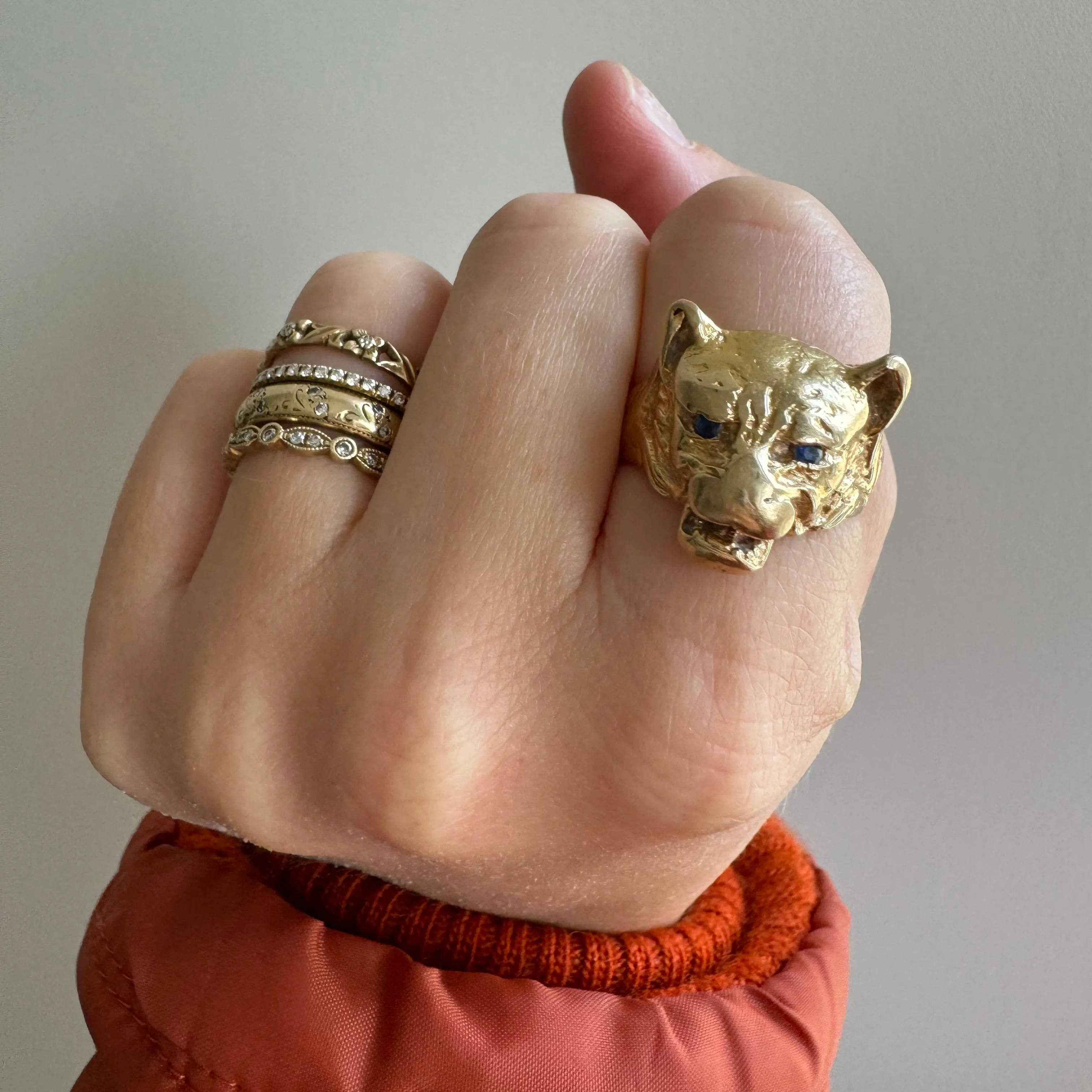 V I N T A G E // wild cat / 14k yellow gold and sapphire wild beast ring / size 8-8.25